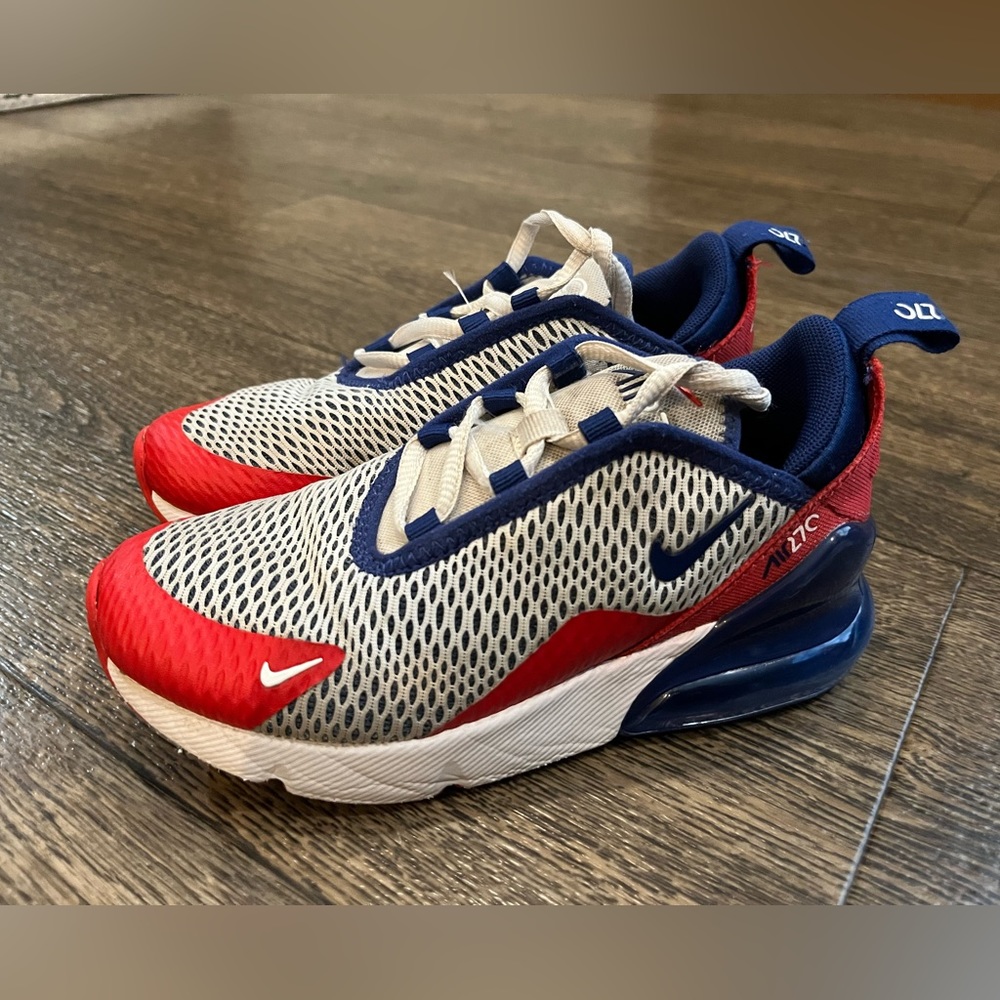 Nike Air 270